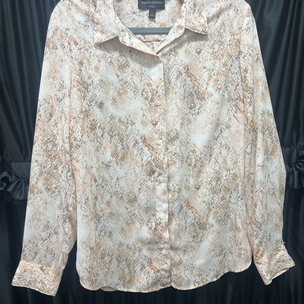 Women's Cream, Pink, & Brown Patterned Top